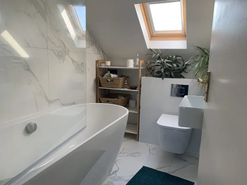 bathroom image